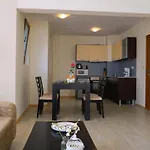 виста бийч апартментс A - Byala Vista A * بايالا