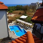 виста бийч апартментс A - Byala Vista A