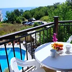 شقة виста бийч апартментс A - Byala Vista A